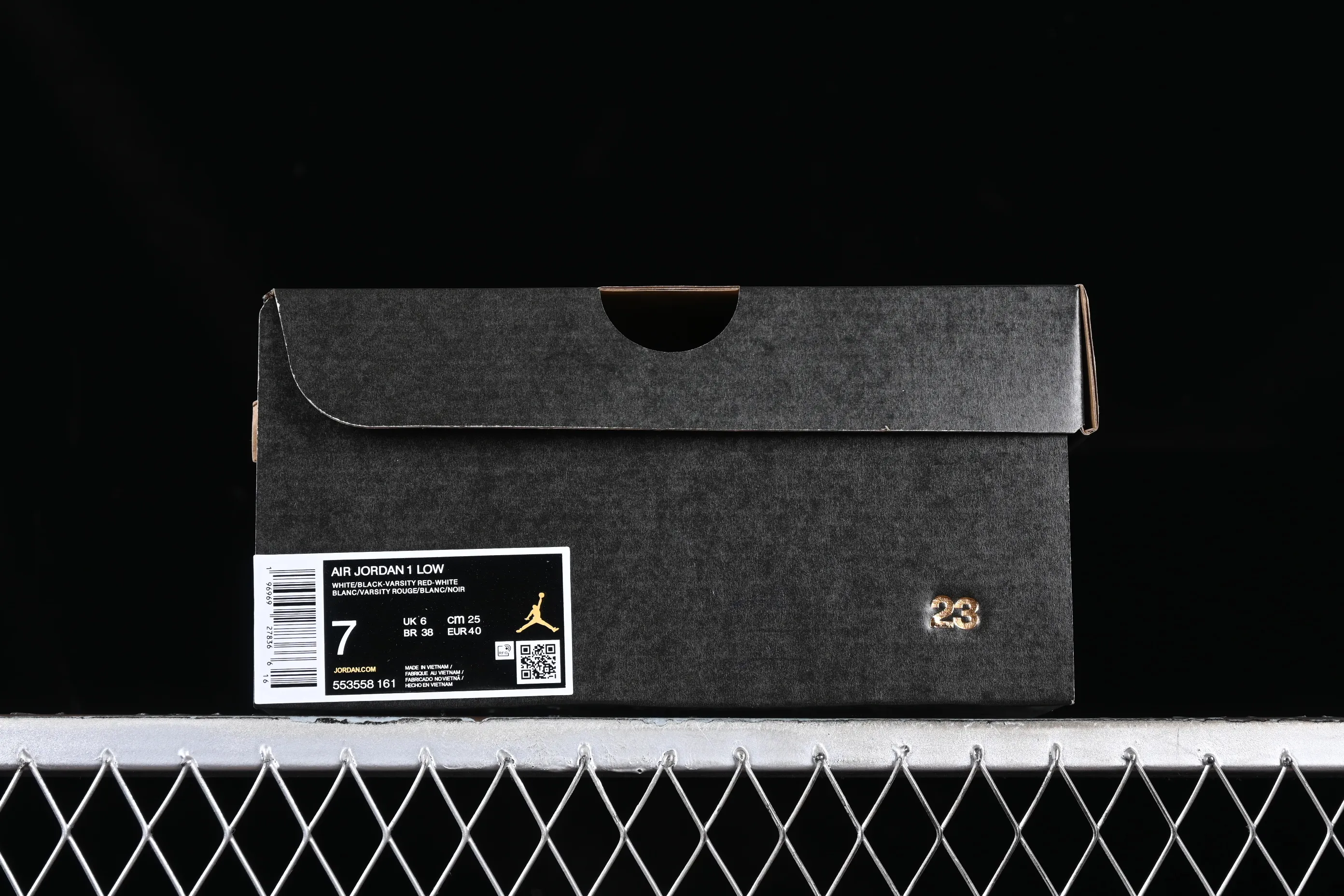 All categories Air Jordan Jordan series basketball shoes Air Jordan 1 Low G version pure original Air Jordan 1 Low SE "Bred Toe" AJ1 Joe 1 black and red low-top cultural casual sneakers 553558-161